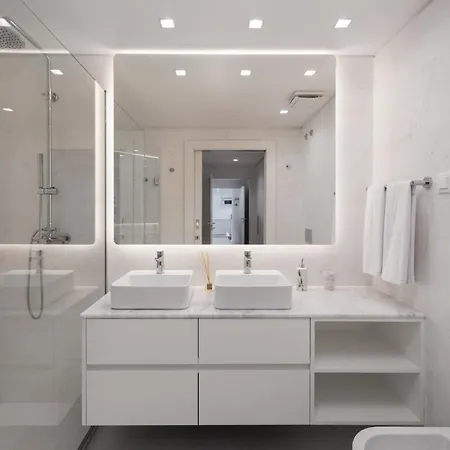 Acqua Vii - Luxury 3br In Фуншал