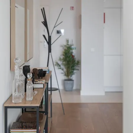 Acqua Vii By An Island Apartment