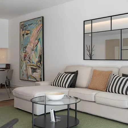 Acqua Vii By An Island Apartment