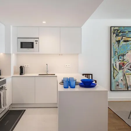 Acqua Vii By An Island Apartment